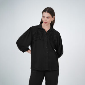 Blusa cuello camisero manga 3/4 con flecos