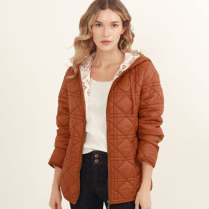 Chaqueta acolchada ultraligera con capucha
