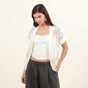 Blusa cuello v manga corta